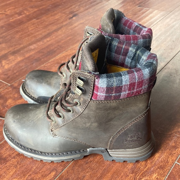 Womens Kensie Steel Toe Trucker CAT Work Boots size 8 - Picture 2 of 7